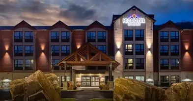 Microtel Inn & Suites Mont-Tremblant - Forfait Spa
