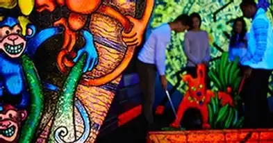 Putting Edge Mini-Golf Fluo & Arcades