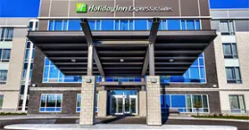 Découvrez le Holiday Inn Express Vaudreuil - Dorion