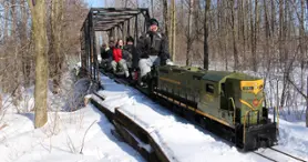 Balade en train miniature - Exporail, le Musée ferroviaire canadien
