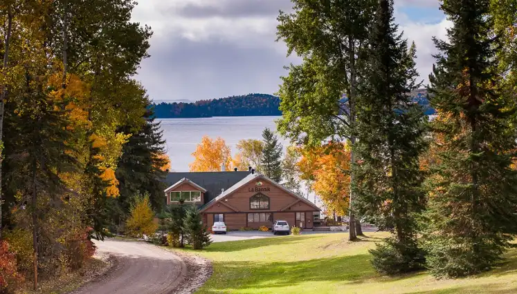 La Bannik - Location de Chalets, Camping et Spa