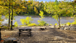 CAMPING ET HÉBERGEMENTS LOCATIFS AU PARC DE LA RIVIÈRE BATISCAN