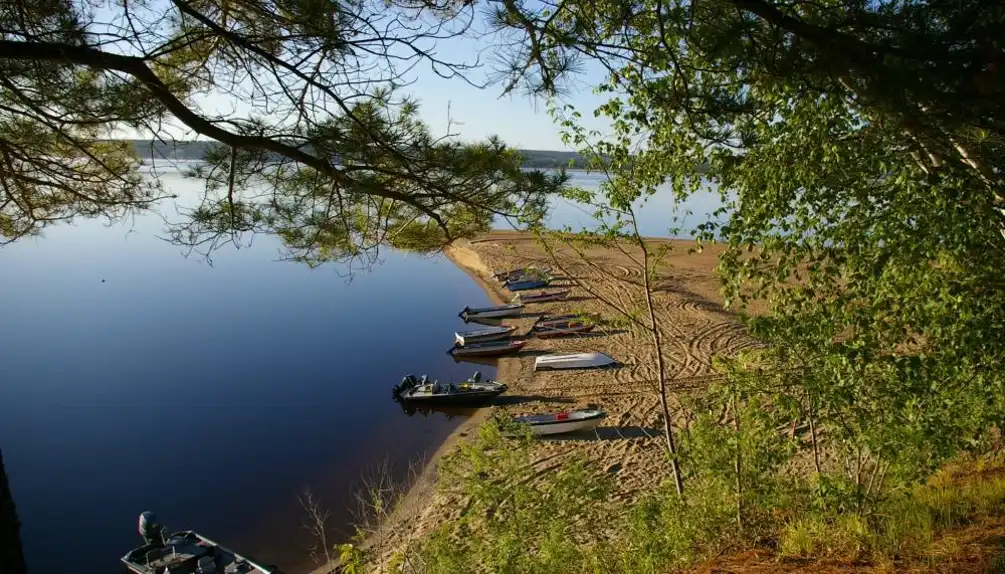 Auberge Gatineau - Pourvoirie - Chasse - Pêche et Camping