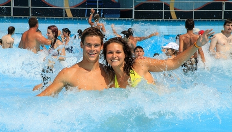 Valcartier Waterpark Promotions - wide 1