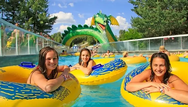 Parc aquatique Valcartier - Glissades d'eau 