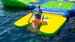 Aquazilla - Soyez prêts à sauter à l’eau! 