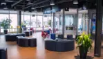 iFLY Montréal - Chute libre intérieur