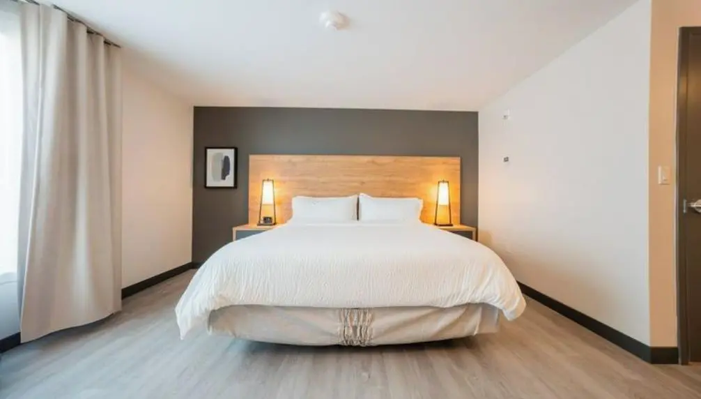 Découvrez Candlewood Suites Trois-Rivières 