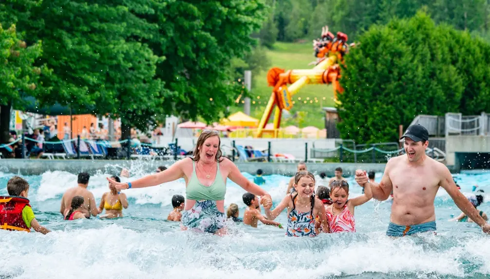 Parc aquatique du Sommet Saint-Sauveur et Parc F.U.N.