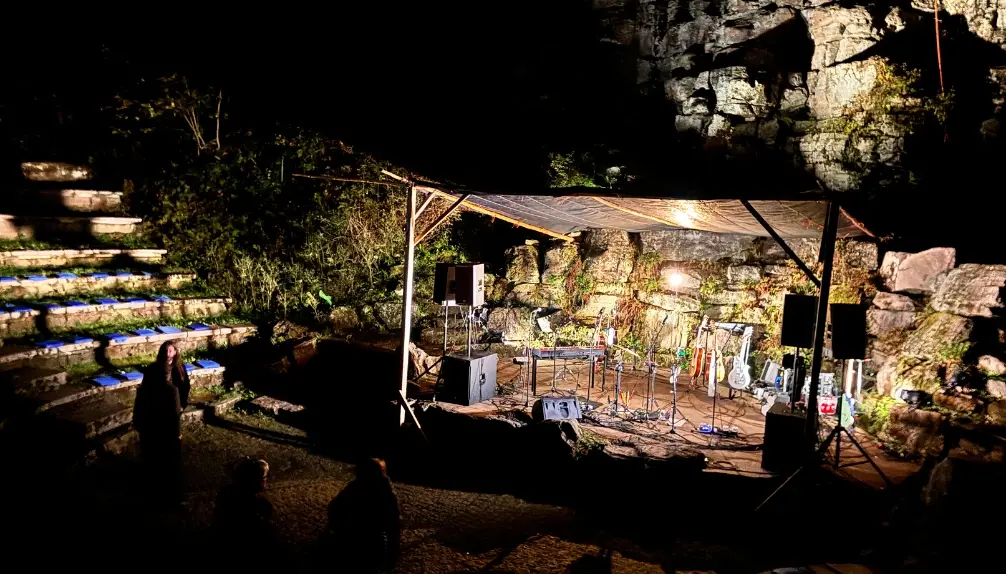 Reliefs Mauriciens |Amphithéâtre au cœur de la forêt en Mauricie